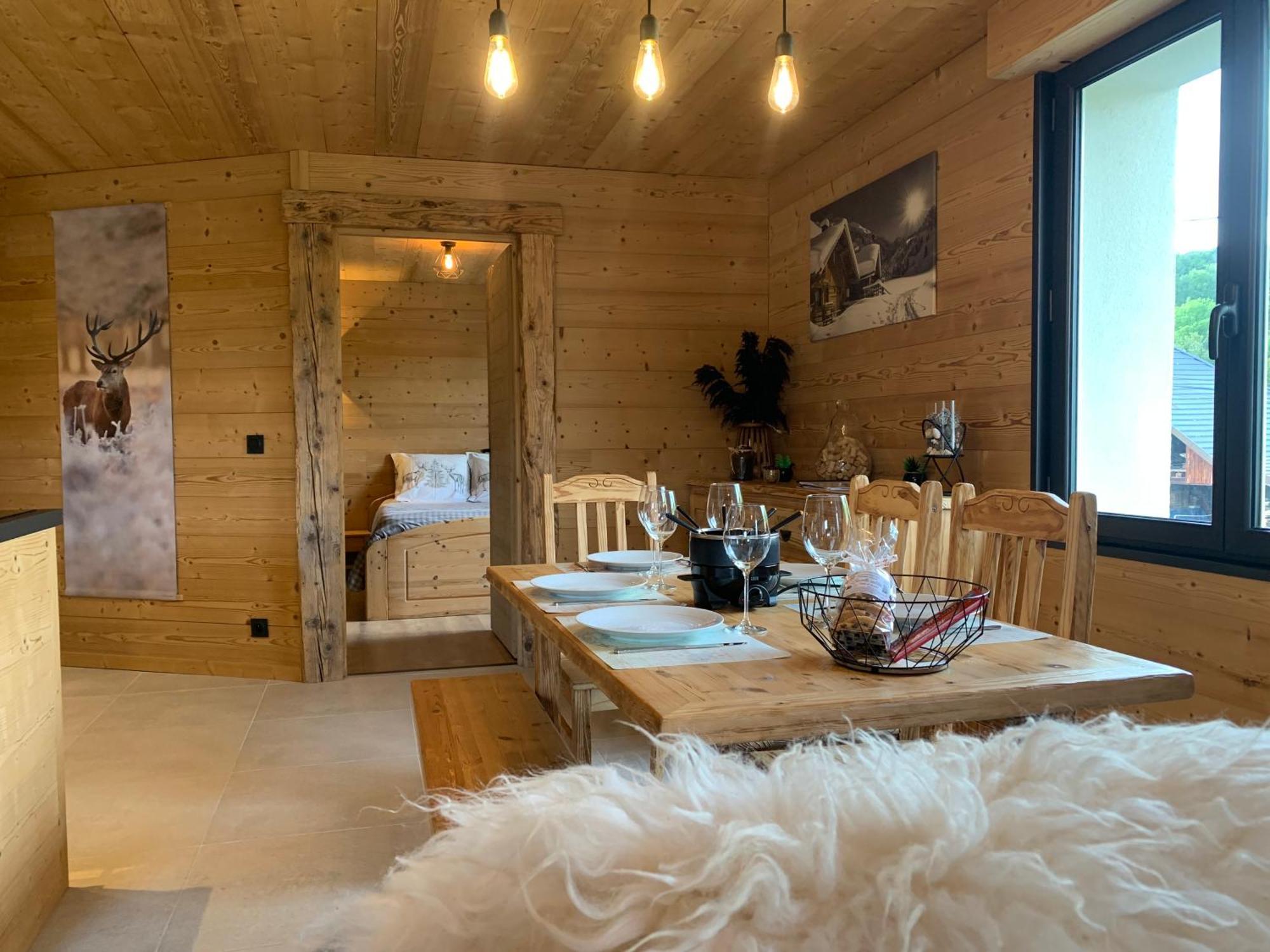 L'Ecureuil, Chez Le Charpentier D'Antan, La Chaleur Du Bois, Le Calme De La Campagne Apartman Metz-Tessy Kültér fotó